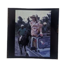 Kathy‎ Ireland Photo Slide Swimsuit Model Catalog Production Picture (C8)